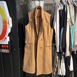 Sleeveless Double-Breasted Camel Trench Vest